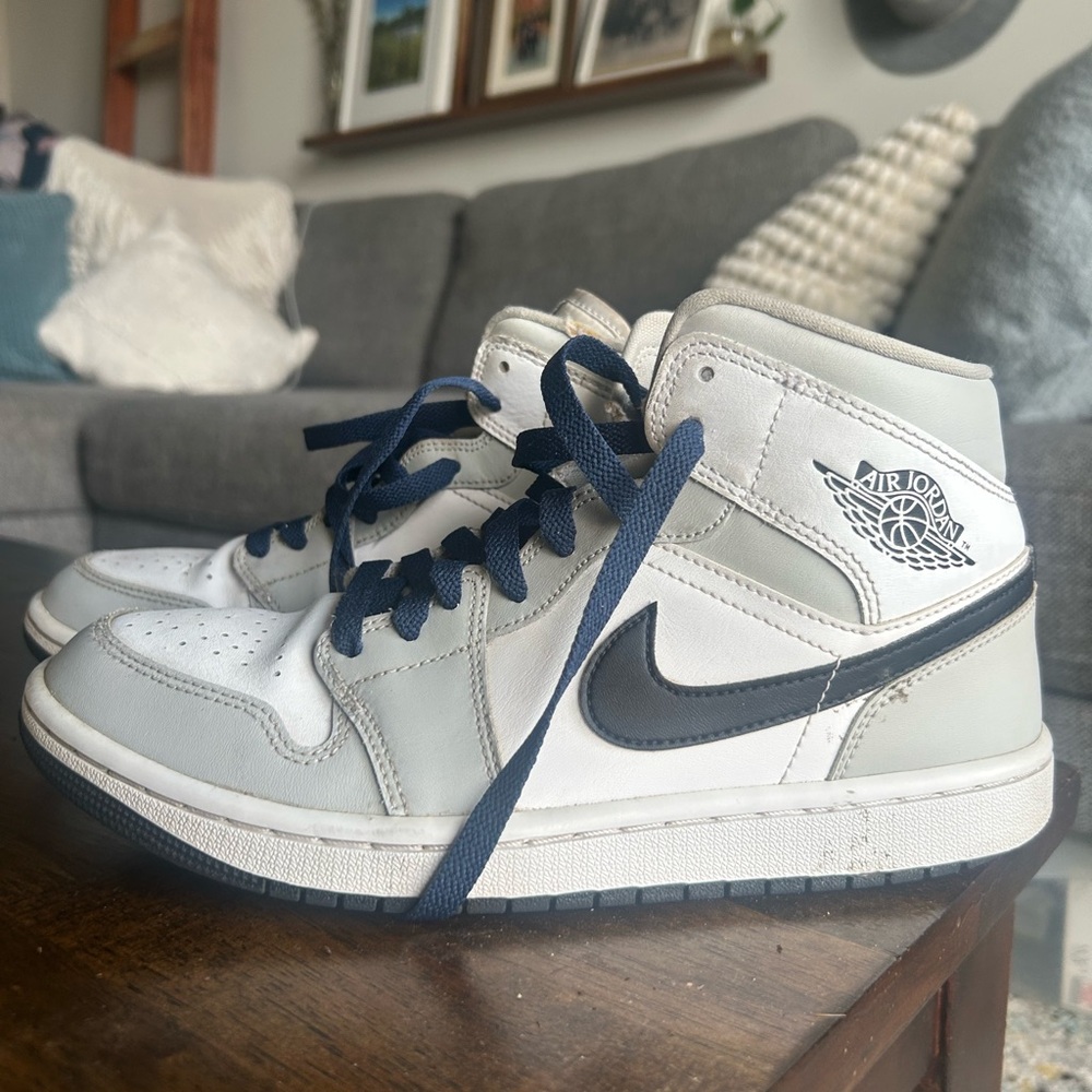 Air Jordan 1 Mid Grey Fog BQ6472-015 Sneaker Shoes
